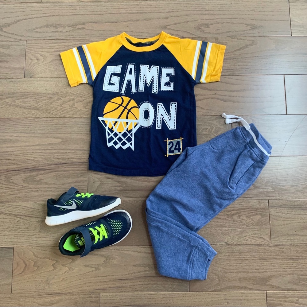 Boy’s outfit size 5T